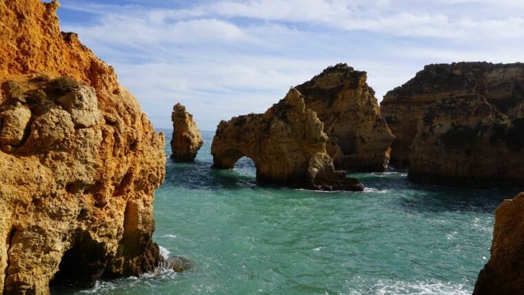 Cities-in-Portugal-lagos-760x428