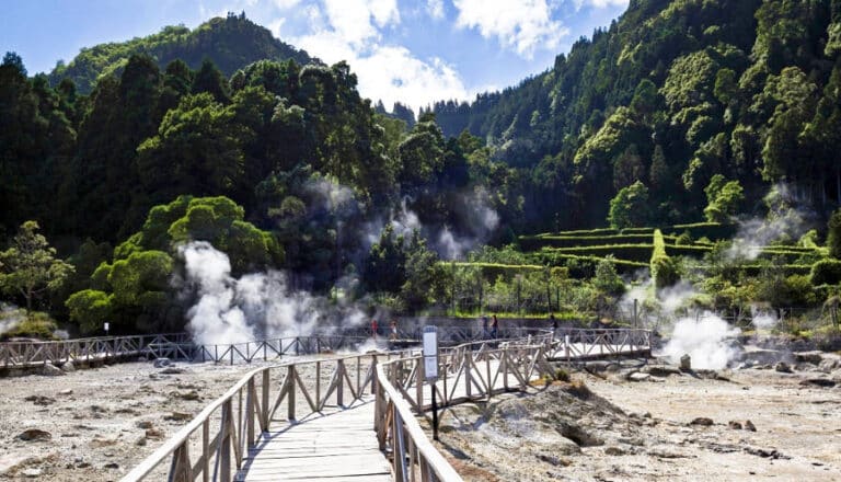 Furnas-Hot-Springs-1-768x440