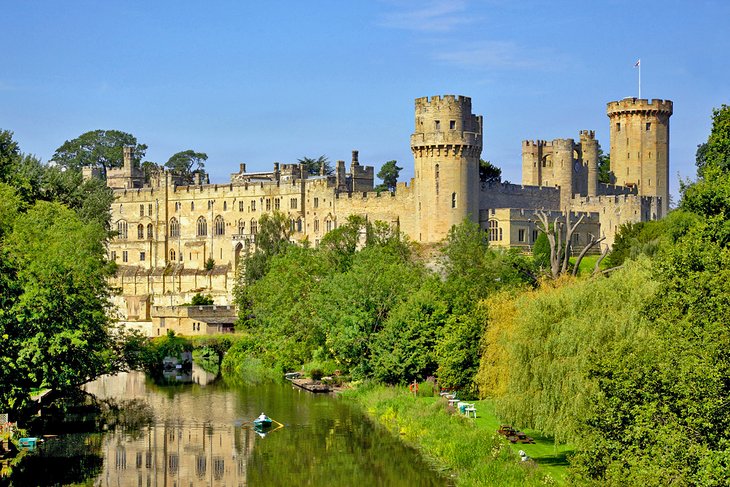 england-top-attractions-warwick-castle