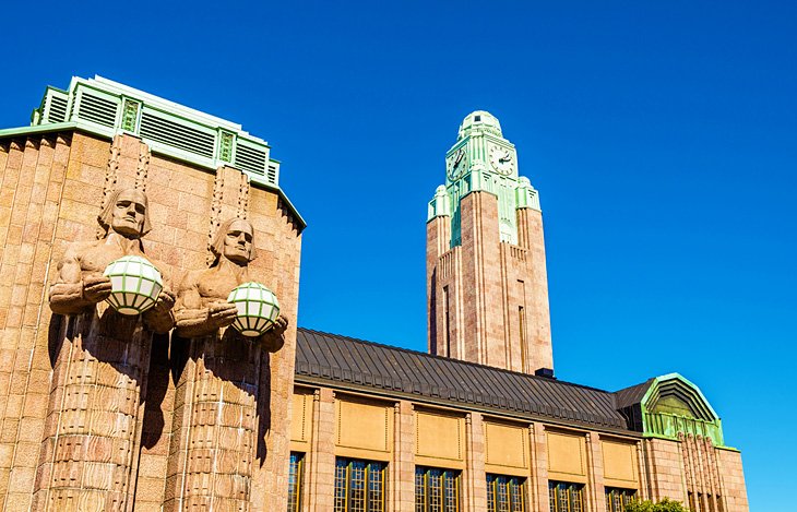 finland-helsinki-railway-station