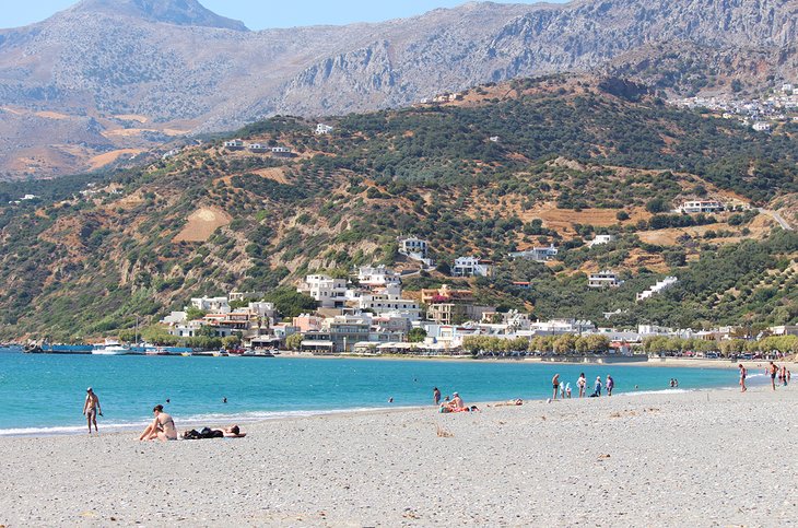 greece-top-tourist-attractions-crete-towns-and-beaches-plakias