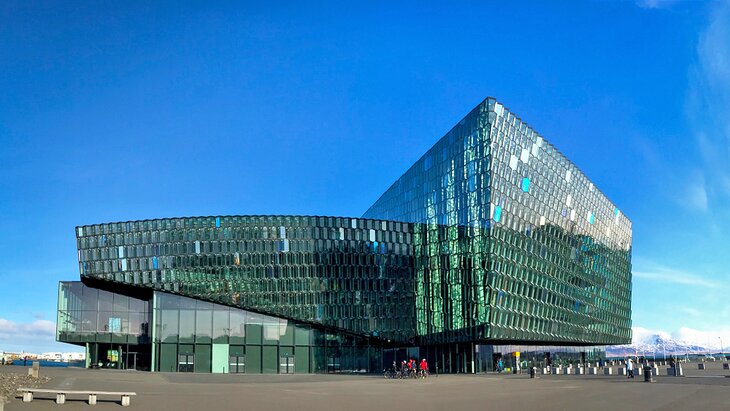 iceland-top-attractions-attend-concert-at-harpa