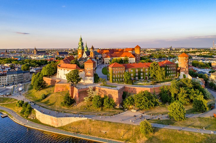 poland-top-attractions-wawel-royal-castle