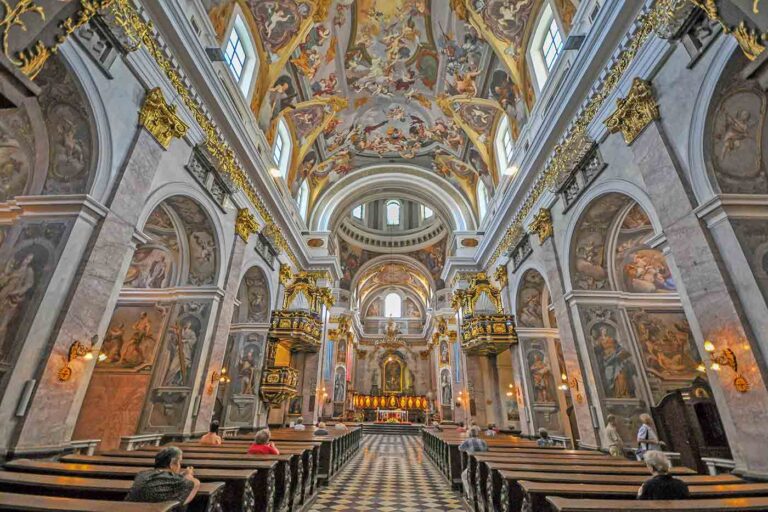 ljubljana-cathedral-768x512