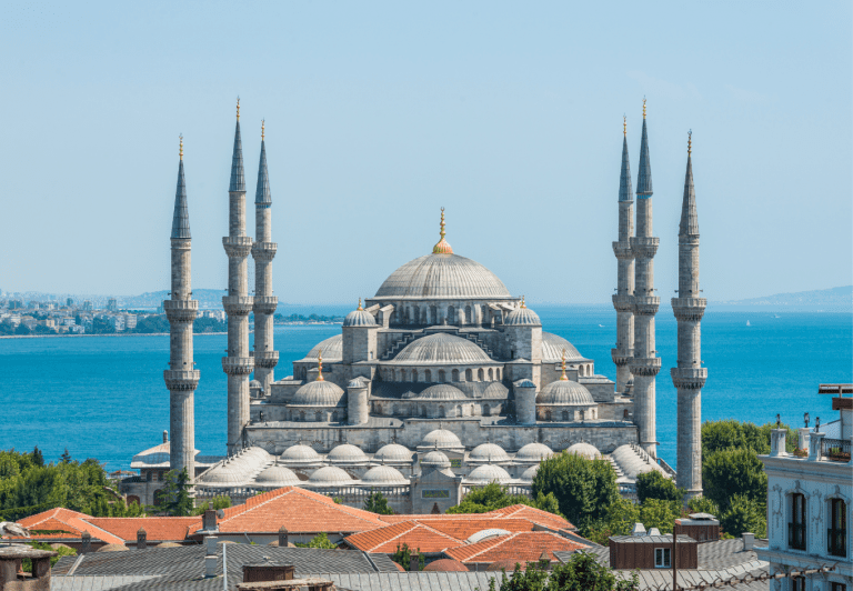 top_attractions_in_turkey_blue_mosque-768x532