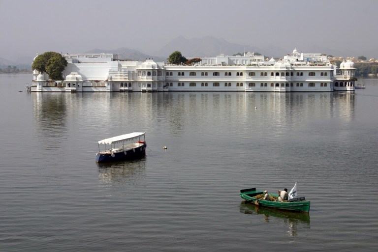Lake-Palace-Udaipur-Rajasthan