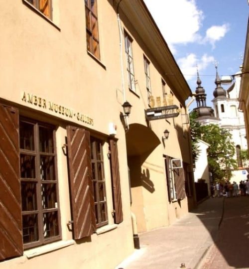 Amber-Museum-Gallery-768x576