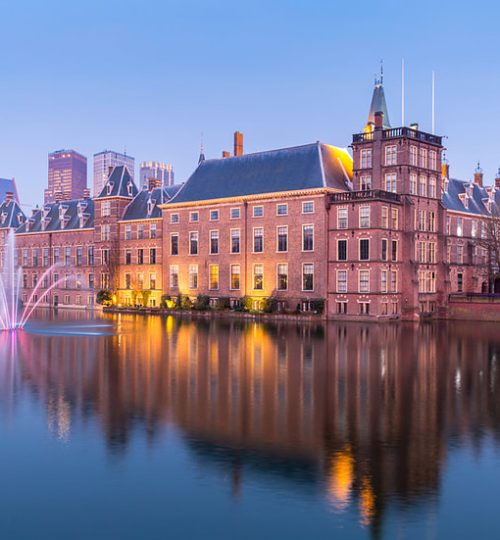 Binnenhof-Hague