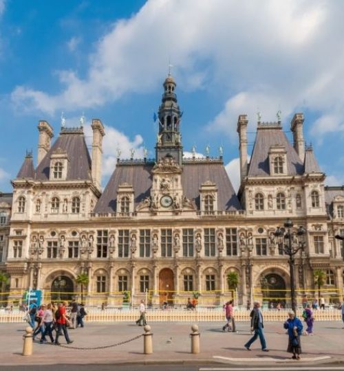 Hotel-de-Ville-Paris-768x512