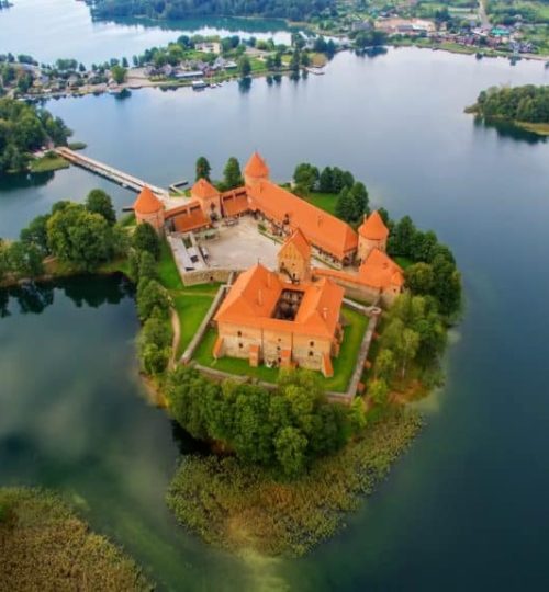 Trakai-Castle--768x575