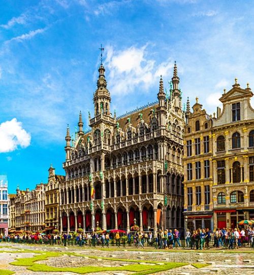 belgium-brussels-la-grand-place-summer-day