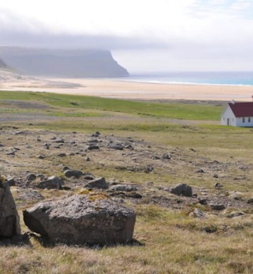 breidavik_beach-768x494