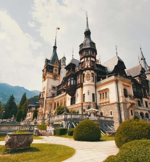 chateau-de-peles-roumanie