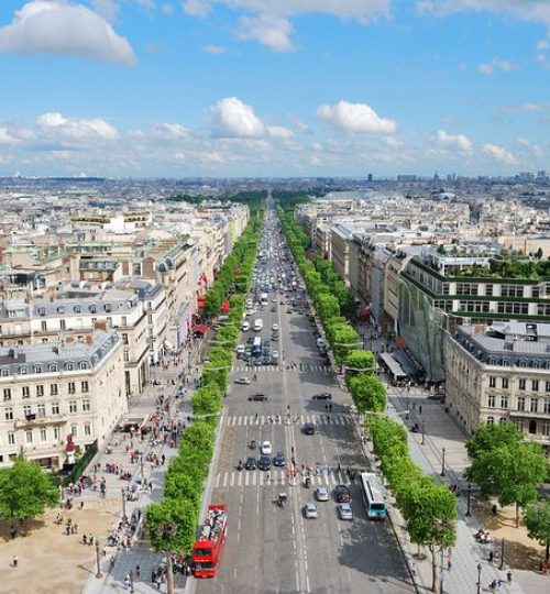france-paris-top-attractions-avenue-champs-elysees