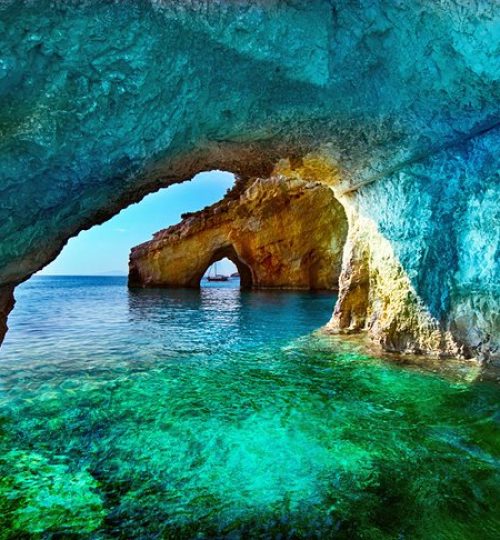greece-top-attractions-zakynothos-blue-caves
