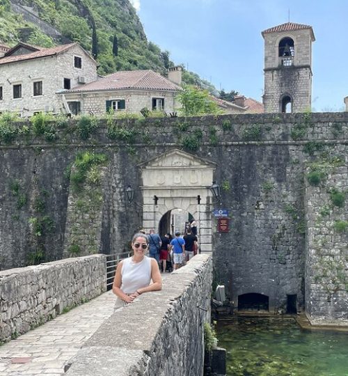 montenegro-things-to-do-city-walls-meagan