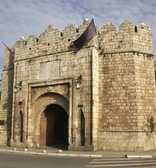 shutterstock_1227879493-768x537