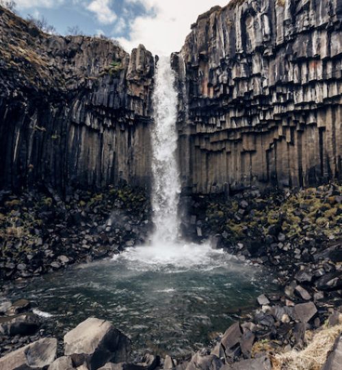 svartifoss-768x512